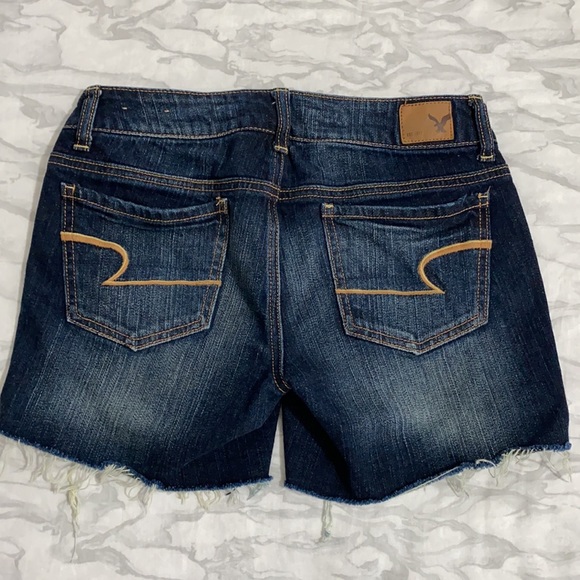 American Eagle Outfitters, dark washed denim shorts, size US2 - Picture 2 of 2